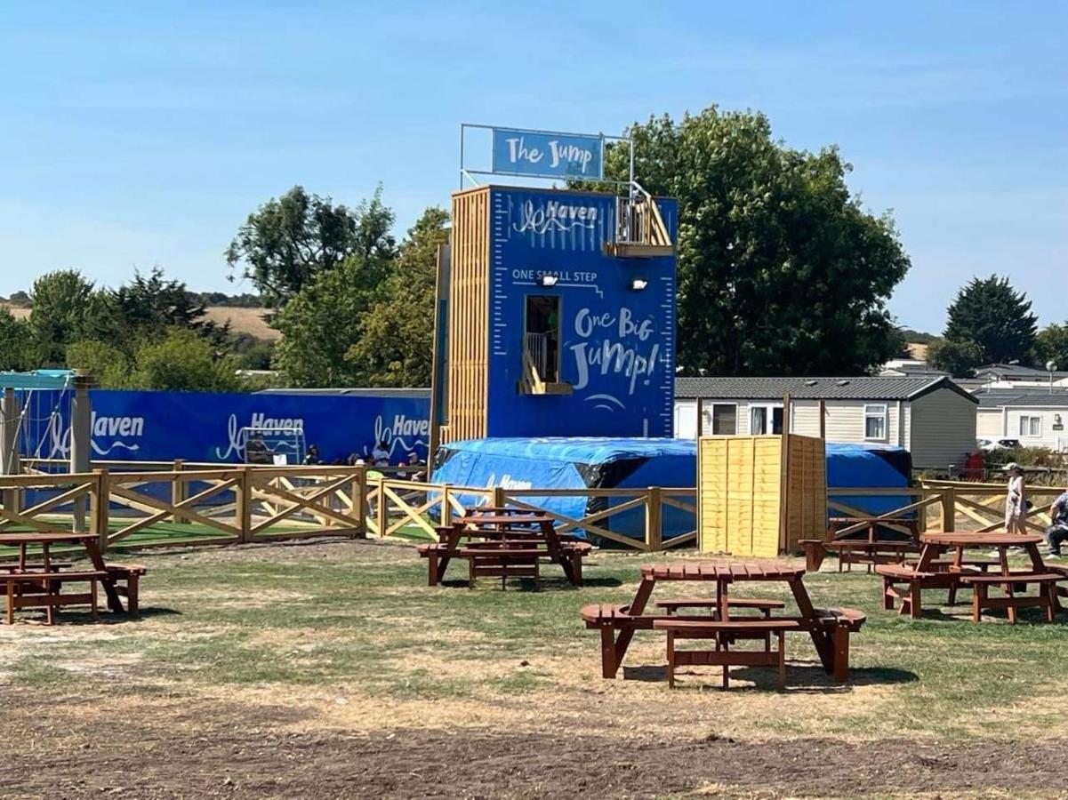 Hotel Weymouth Bay Preston  Esterno foto